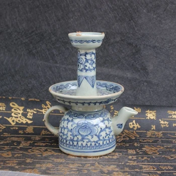 

Ornaments of Jingdezhen porcelain, lotus, Candlestick, blue and white, and ancient ornaments.