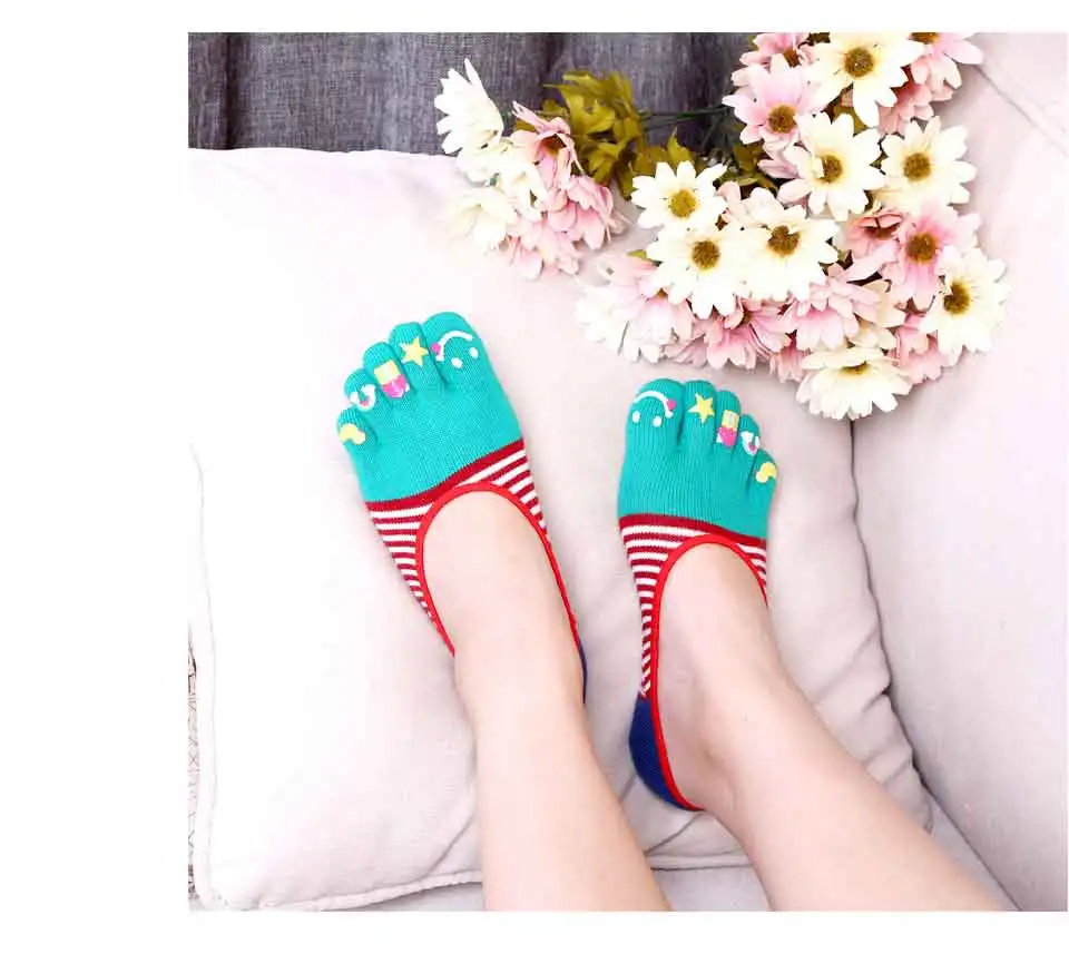 Spring And Summer Women's Cute Japanese Five-Finger Cartoon Smiley Thin Horizontal Tide Female Shallow Mouth Invisible Boat Sock (8)
