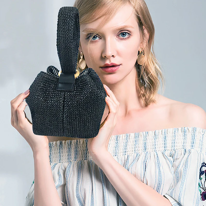 

Vintage Ring Buckle Woven Handbags Mini Woven Straw Bag Wrist Bag Chain Crossbody bag Bohemian Beach Handbags Bolso femenino
