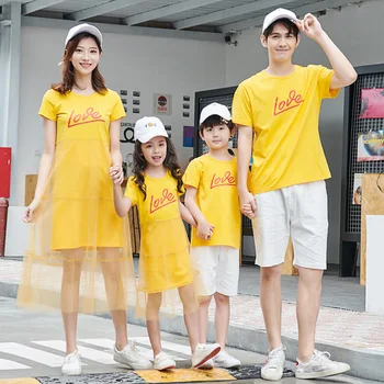 

Mother Mom Son Outfits Mommy and Me Baby Dress Family Matching Clothes Summer Pajamas Daddy Girls T-shirt Daughter and Mom Dress