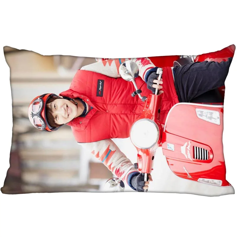 

Hot Korea-Pop Custom Lee Kwang Soo Satin Pillowcase 35x45cm (one side) Printed Zipper PillowCover Custom Logo gift