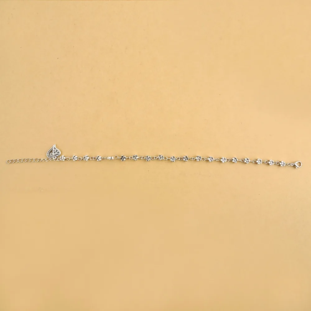 267566_no-logo_267566-0-12