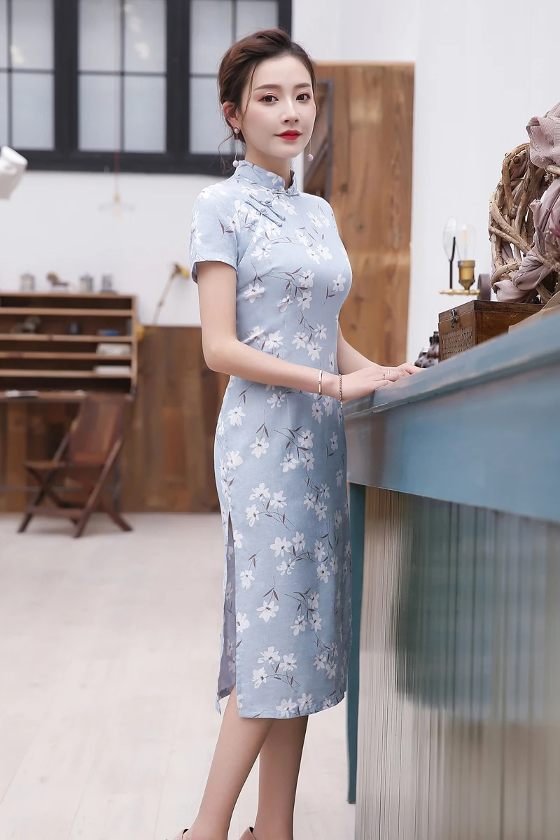 Хлопок лен Ципао для женщин Традиционный китайский стиль cheongsam платья для женщин короткий рукав до колена qipao платье с принтом
