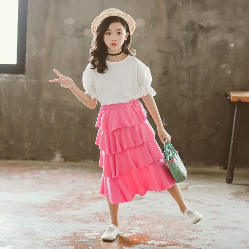 long skirt black outfit