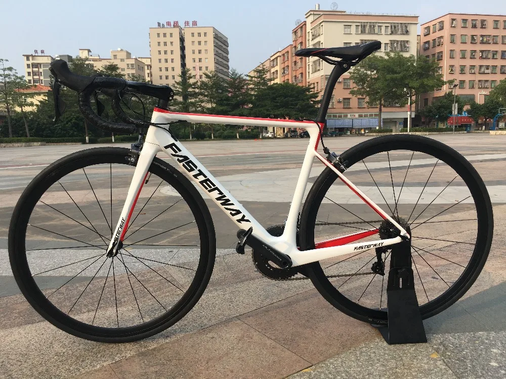 Discount 700C carbon Road Complete Bike 22 Speed 105 5800 Groupset TAIWAN brand light blue sky FASTERWAY CLASSIC D brake 49/52/54/56/58 45 Discount 700C carbon Road Complete Bike 22 Speed 105 5800 Groupset TAIWAN brand light blue sky FASTERWAY CLASSIC D brake 49/52/54/56/58 45