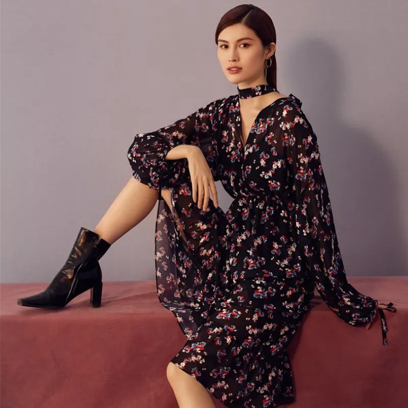 

2019 New Spike Star of The Same Korean Version of Loose Long Sleeve Printed Shredded Flower Chiffon Black Dress Women