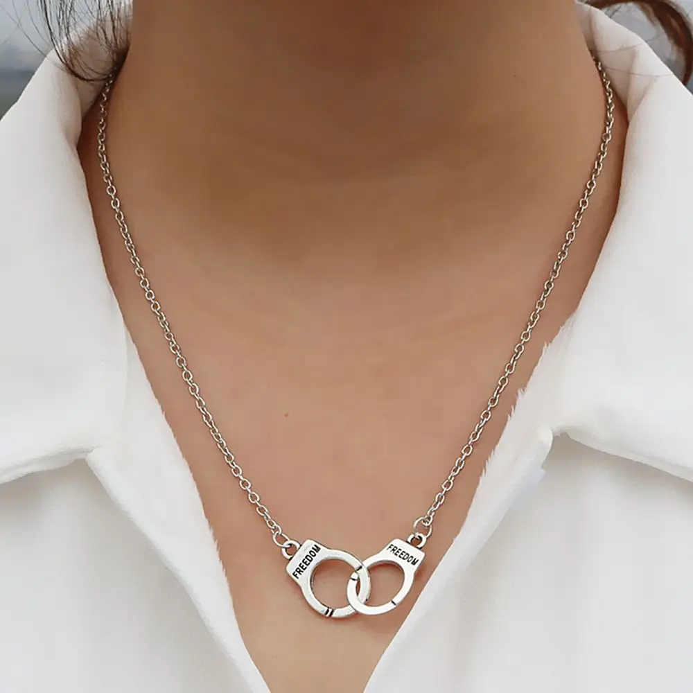 

1PC Women Steampunk FREEDOM Handcuff Pendant Necklace Elegant Neck Decoration Valentine's Day Gift Fashion Jewelry Accessories
