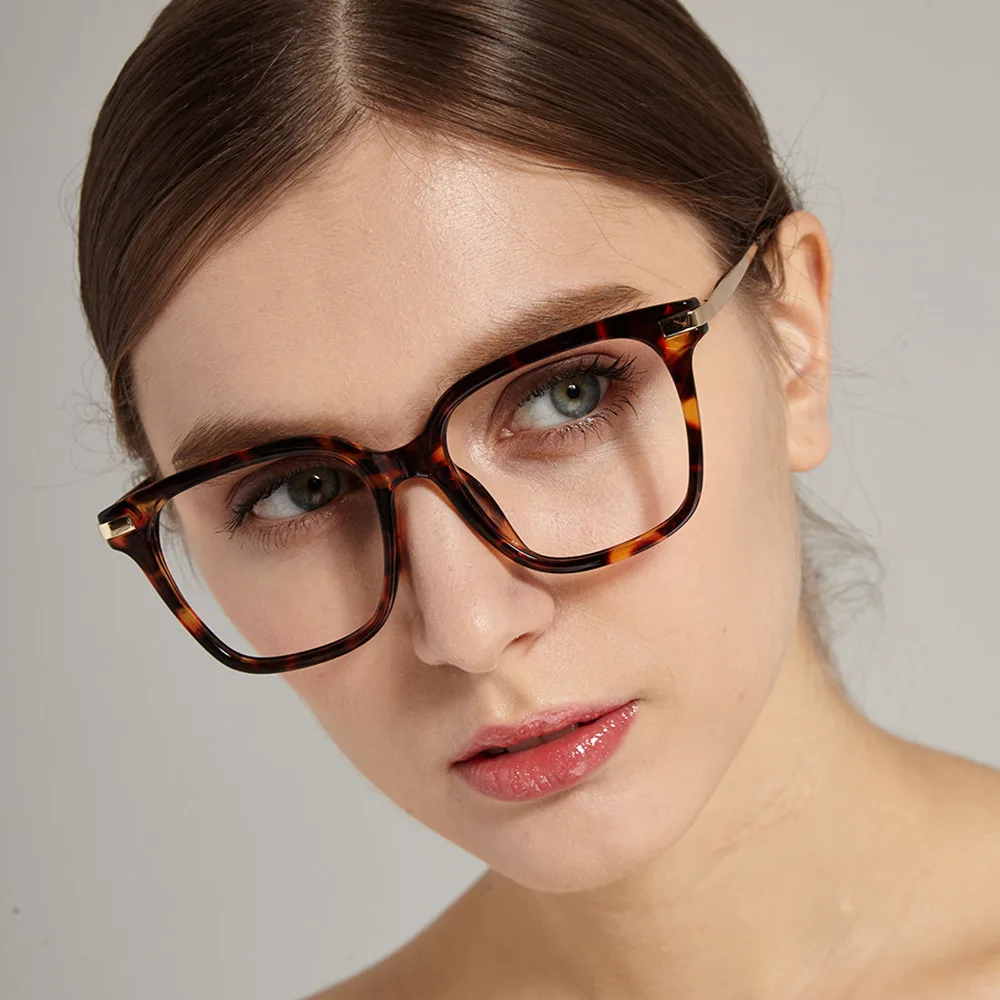 womens reading glasses