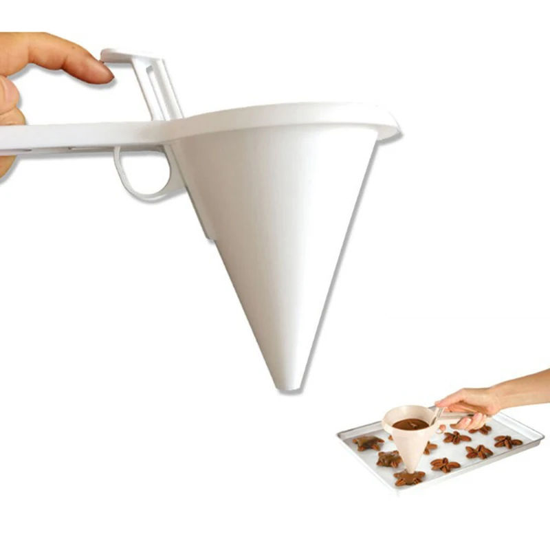 Buy New 1pcs Butter Cream Batter Funnel Handheld Cup