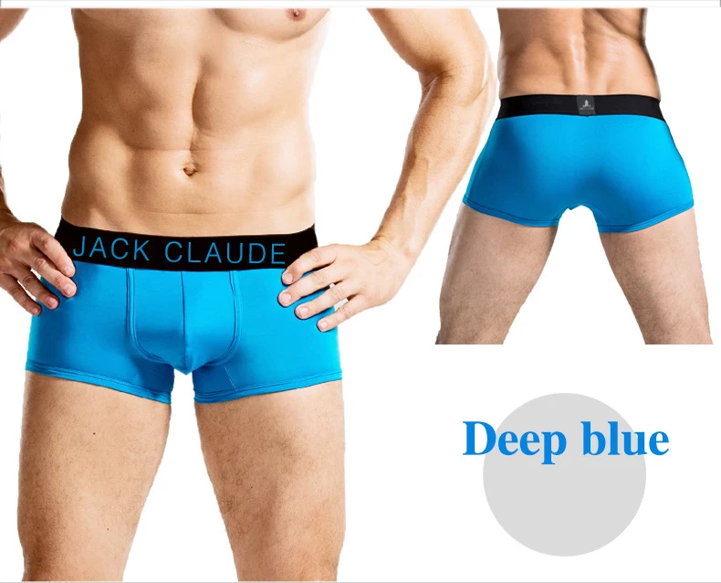 4383440982_721690229