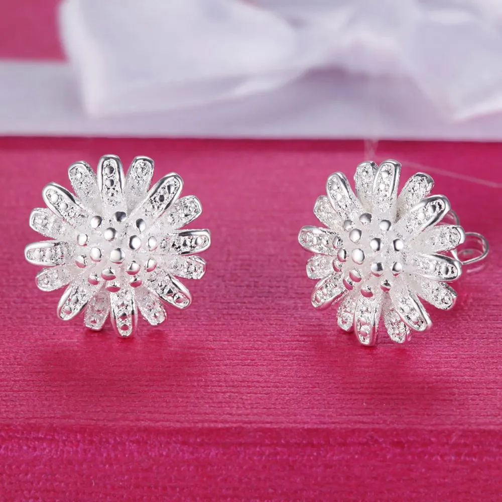 wholesale silver fashion stud earrings for women 2016 classic flower