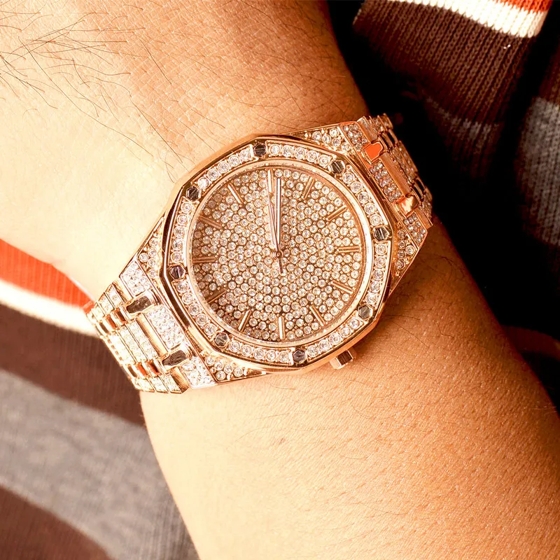 10101159359_1263037735