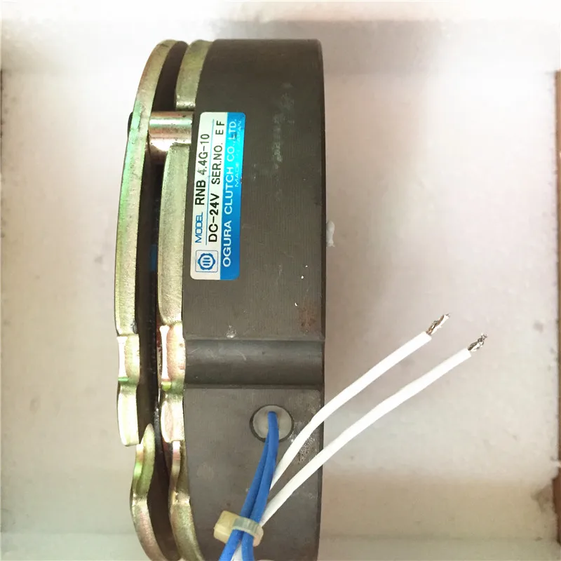 

BRAKE RNB 4.4G-10 RNB4.4G-10 for Servo Motor Used Tested Working
