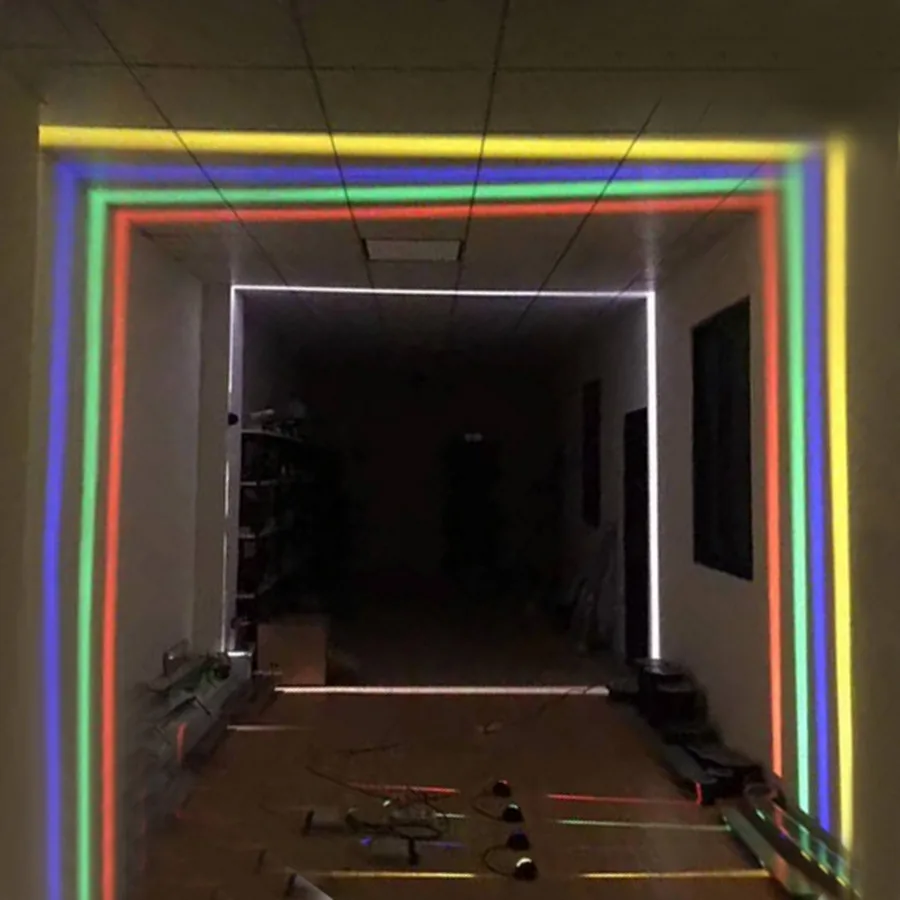 4166666544_2044768196