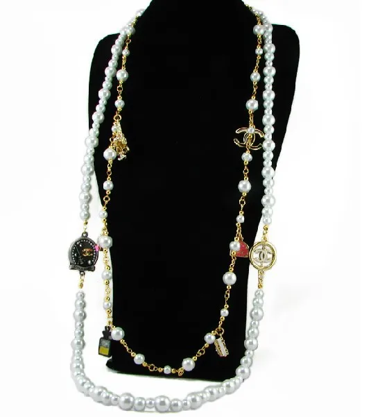 Devil Wears Pearl Necklaces 