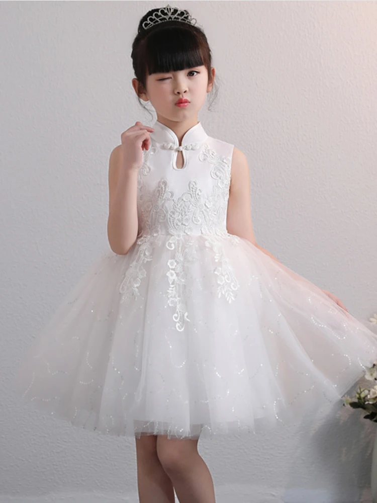 vestido de baile gola chinesa bordado tule