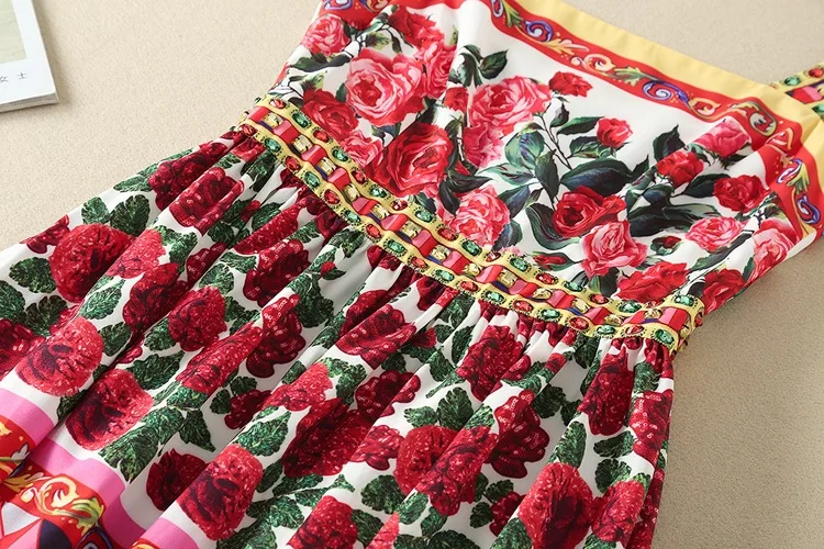 3754075533_975928154