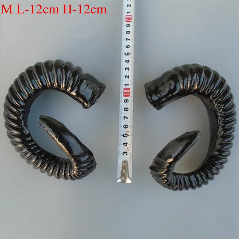 

ZILIN Plastic black ram horns a pair DIY Material / Performance props 12*12 cm