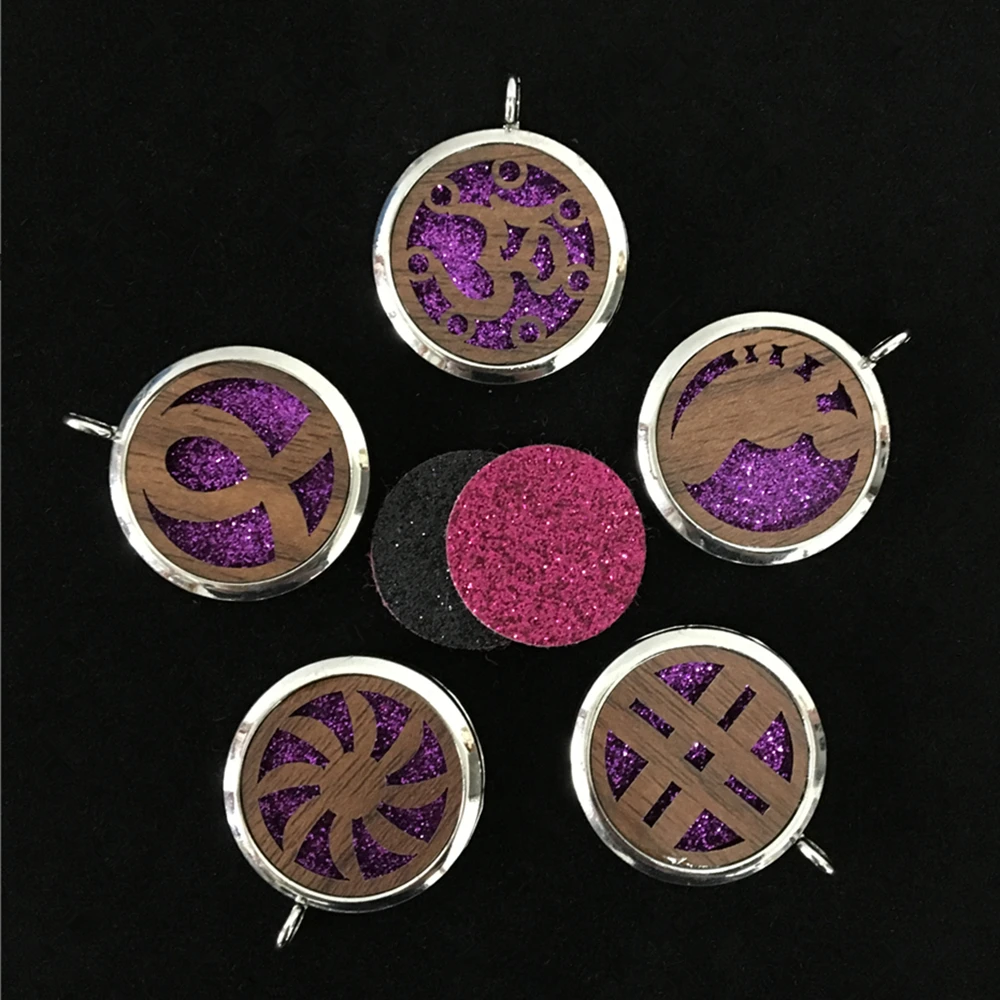 

2019 New Wooden Locket Pendant Ribbon Cross Star Magnetic Closure Charms Essential Oil Diffuser Locket DIY Necklace Supplies