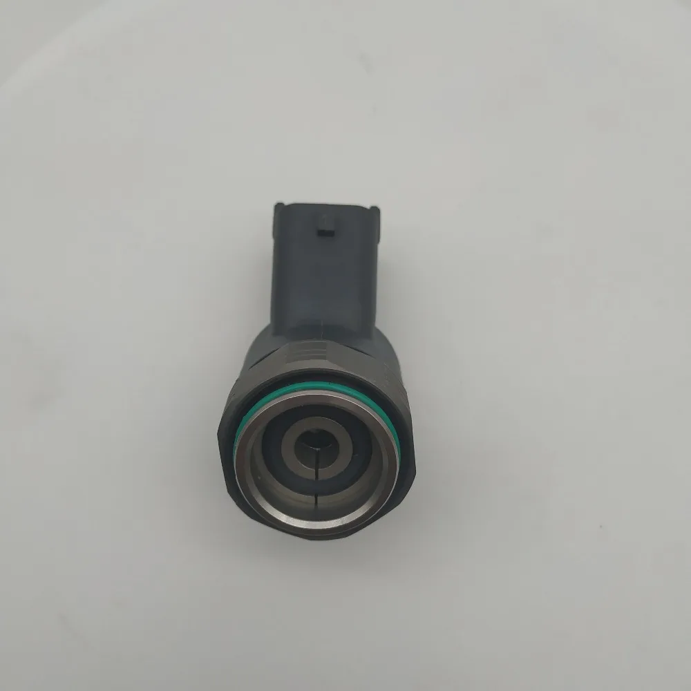 F00VC30319 (2)