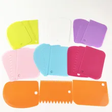 3 Pcs Plastic Dough Cake Fondant Scraper Cake Decorating Baking Pastry Tools Plain Smooth Jagged Edge Spatula Cutters jagged edge jagged edge baby makin project