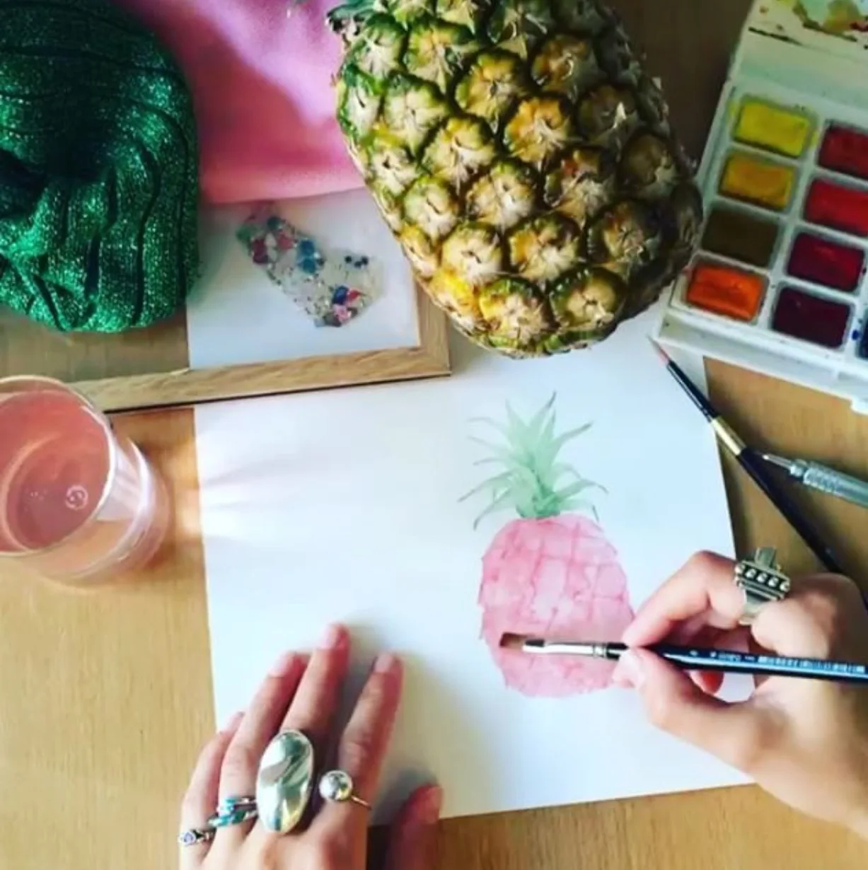 3817691581_715006509