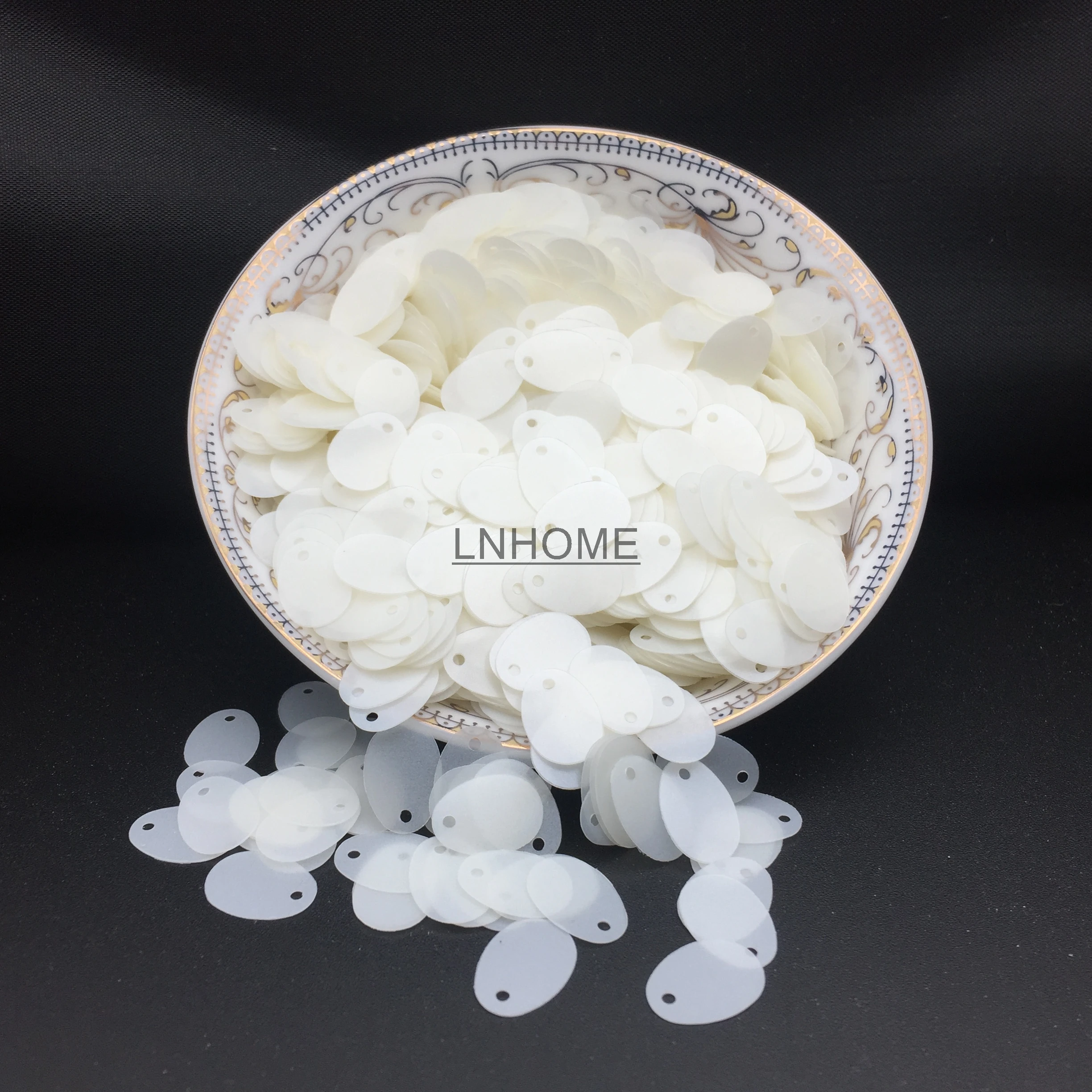 

1200pcs/lot 9*13mm Small Oval Egg Shape Sequins PVC Craft Flat With Side Hole Belly Dance Garment DIY Matte White