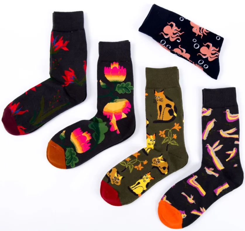

Fashion retro color cotton men's / ladies happy socks personality tide brand Harajuku casual funny socks female couple Meias