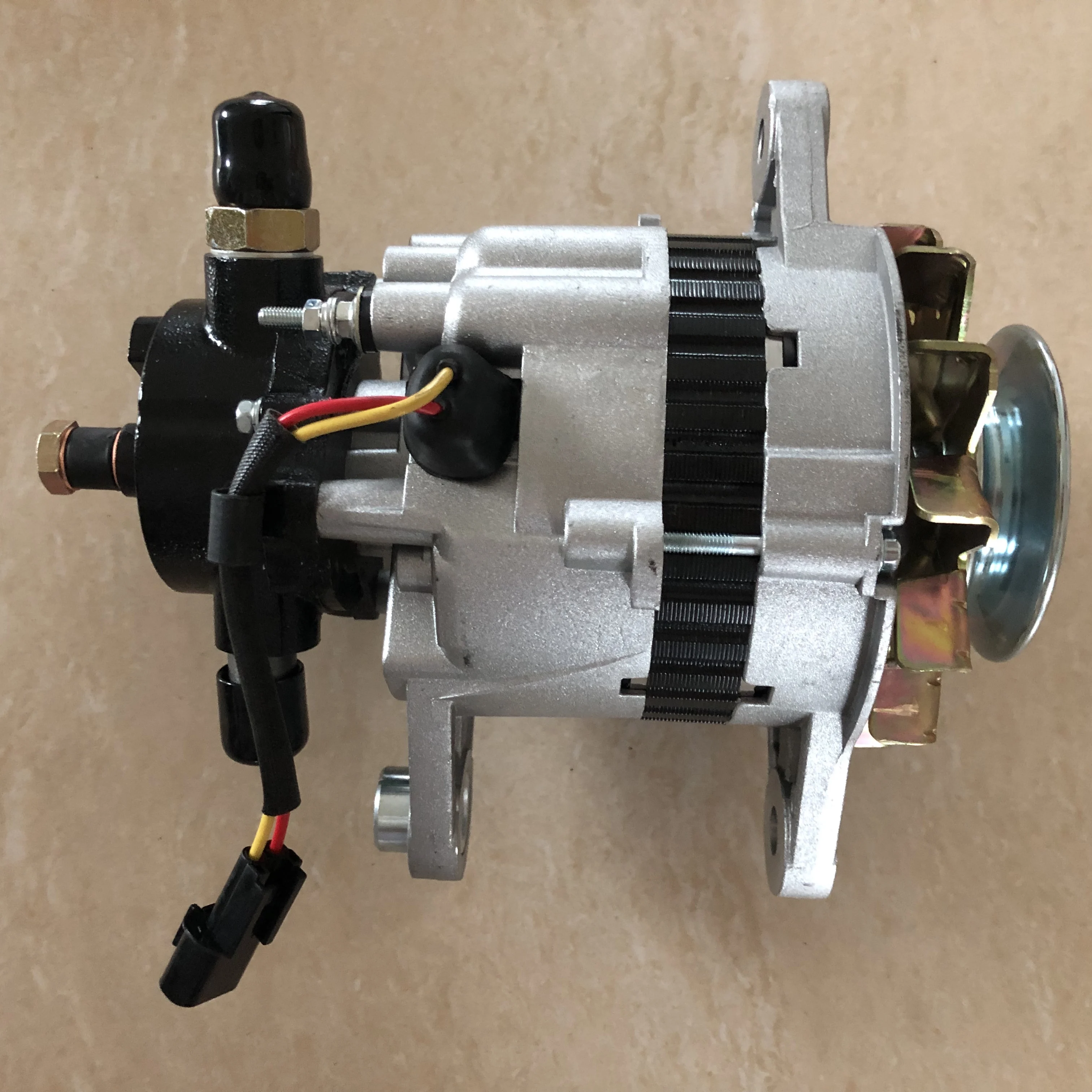 

24V 35A alternator (Trucks) Canter BE BG FB FE FG 4DR5 4DR6 4D30 4D31 4D32