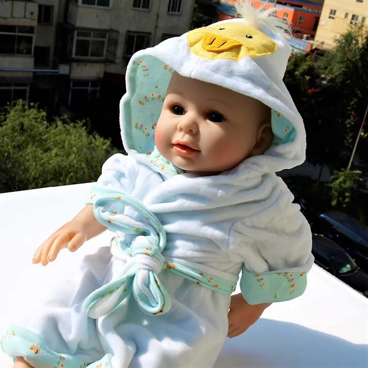 20 inches Housekeeping Yuesao Training aids Full silica gel Simulation