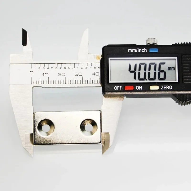2 шт./лот F 40x20x3 мм отверстие 4 мм N35 Сильный квадратный NdFeB редкоземельный магнит 40*20*3 мм 2 отверстия 4 мм 40 мм x 20 мм x 3 мм