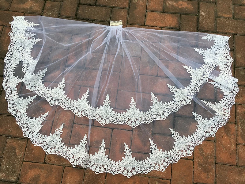 White/Ivory Lace Wedding Veil With Combe Two Layer Short Bridal Veil Elbow Length In Stocks 2019 New Arrival White/Ivory Lace Wedding Veil With Combe Two Layer Short Bridal Veil Elbow Length In Stocks 2019 New Arrival