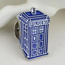 Мода Dr Who синяя полицейская коробка брошь Прямоугольная форма дома пальто шляпа эмалированная брошь-кнопка для дам и мужчин Ювелирные изделия Подарки