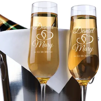 

2pcs Personalized Name And Date Champagne Flutes, Double Heart for Bride and Groom, Toasting Wine Glasses, Wedding Gift 8 Ounce