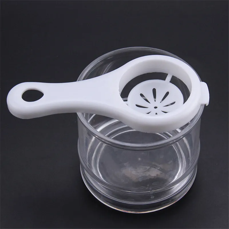 Plastic Egg Yolk White Separator Eco Friendly PP Food Grade Material  Egg Divider Tools