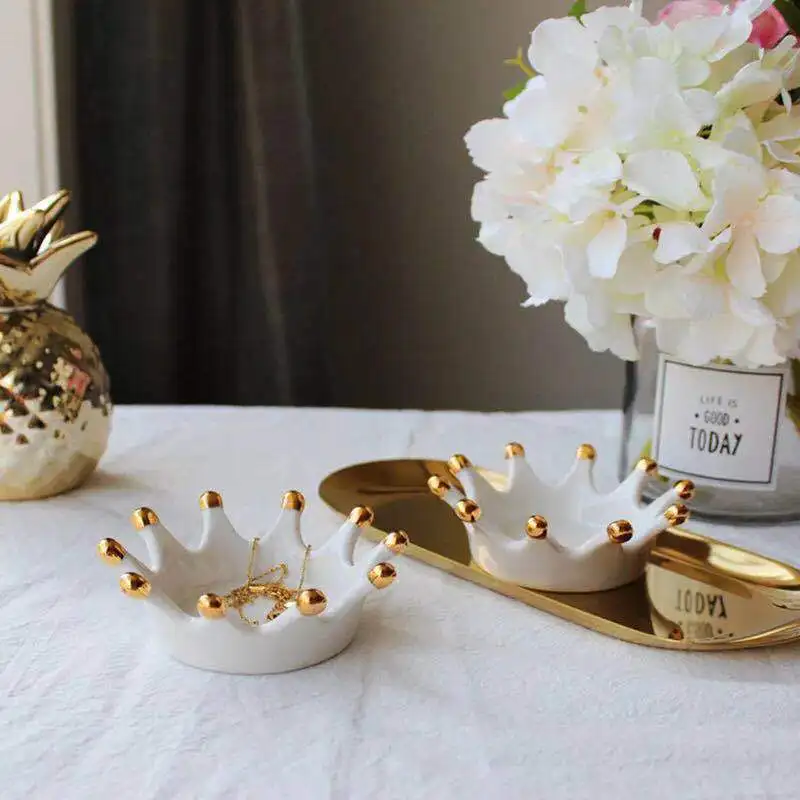 Скандинавские креативные золотые короны, золотые керамические маленькие тарелки, соус, блюдо, кольцо, ожерелье, хранение закусок, декоративный поднос, украшения