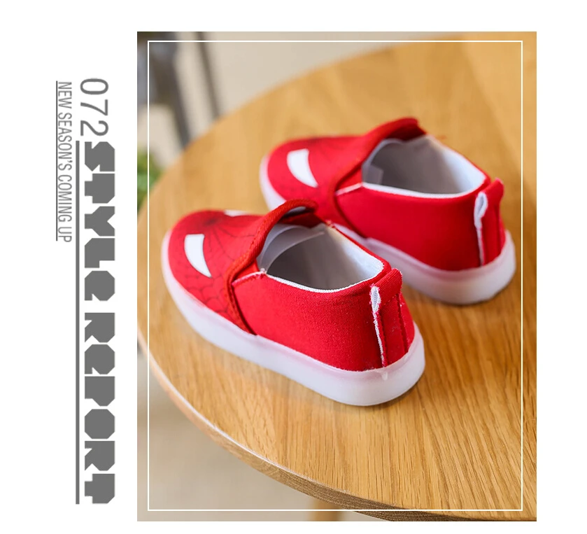 kids led shoes (71)