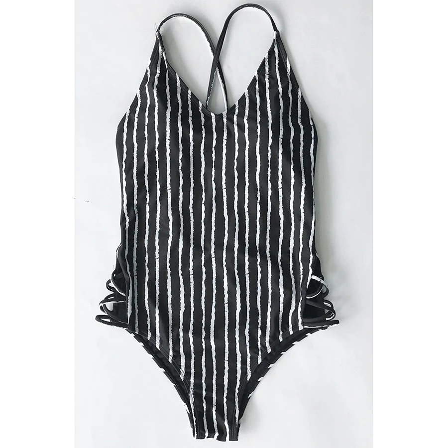Plus Size One Piece Swimsuit Black Striped Bathing Suits Women Swimwear