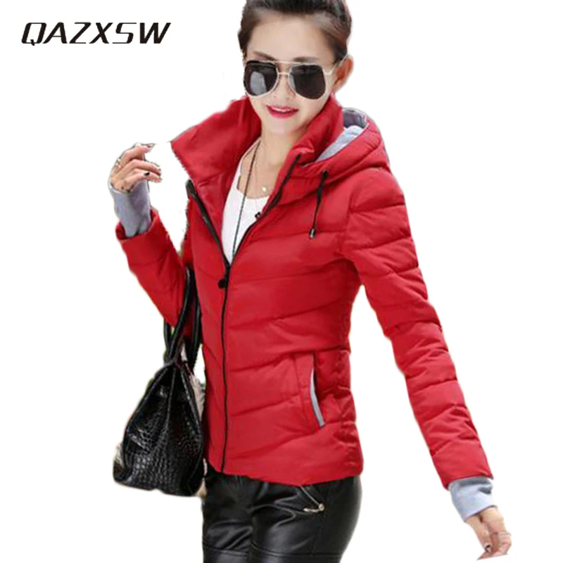 

QAZXSW 2017 New Autumn Winter Women Cotton Coat Female Jacket Short Winter Women Parkas Hooded Jackets Plus Size Jaqueta HB016