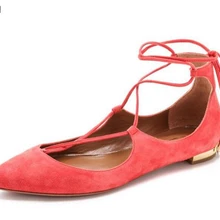 Carpaton/Новинка года; женская однотонная обувь на плоской подошве; модные блестящие бинты для лодыжки; дизайнерские туфли для банкета с острым носком на низком каблуке