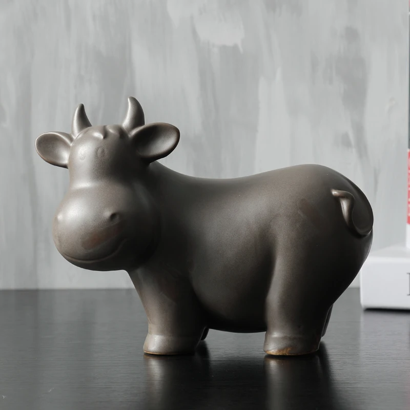 Скандинавские минималистичные черные/белые керамические фигурки и миниатюрные коровы крупного рогатого скота керамические изделия ручной работы для приборы для декорации - Цвет: Brown