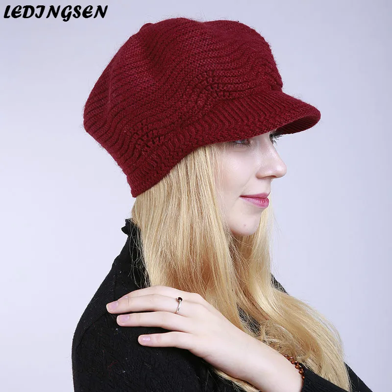 

LEDINGSEN 2018 Autumn Warm Knitted Baseball Caps Women Purple Fleece Rabbit Woolen Adjustable Winter Hats Snapbacks