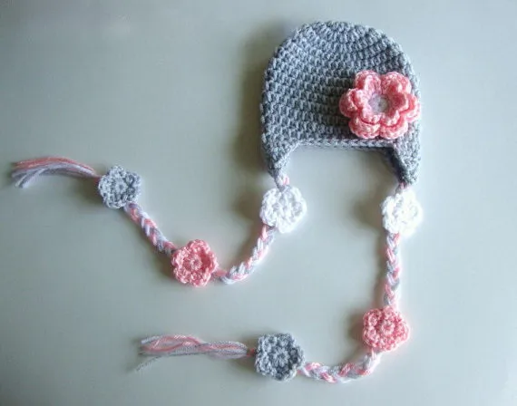 Хлопок для маленьких девочек крючком шапка с ушами и цветы-серый и розовый подарок для девочек, детская шапка ушанка