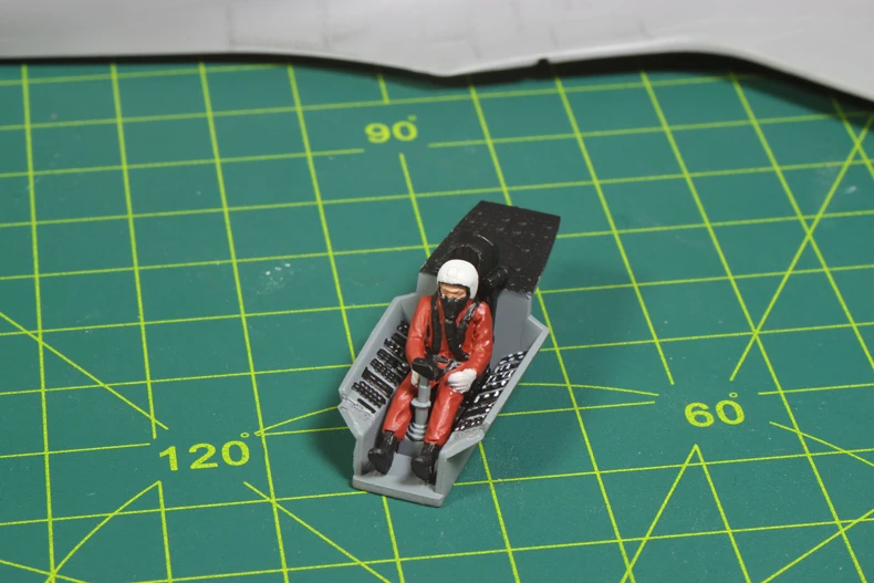 Труба 01670 1/72 Китай J-15 fighter+ Liaoning несущей deck модель сборки