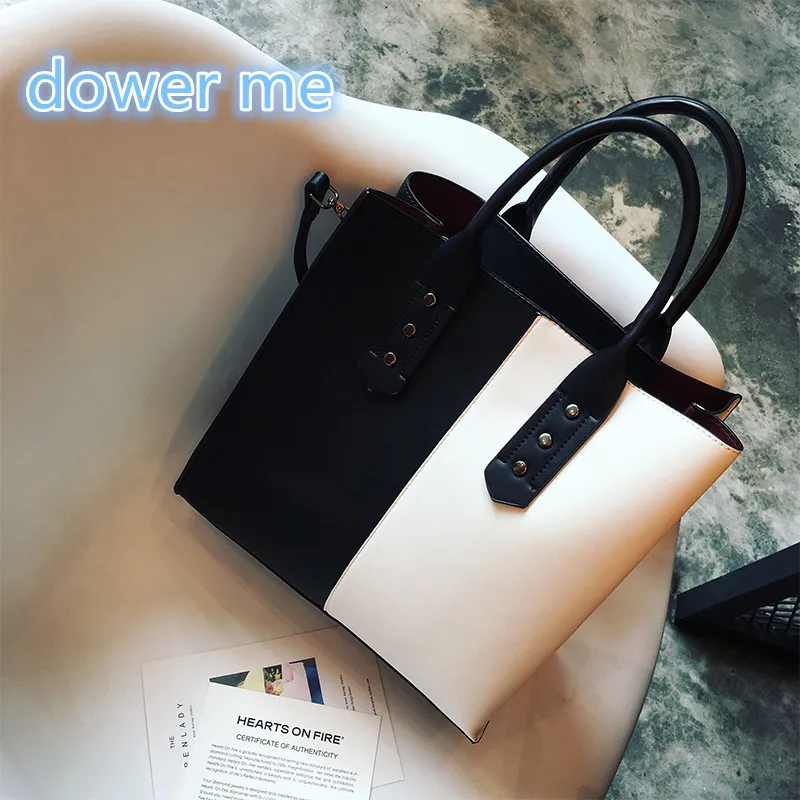 

2017 Top Patchwork Open Women Polyester Two Soft Pu Handbags New Handbag Trend Hit Color Splicing Shoulder Diagonal Package