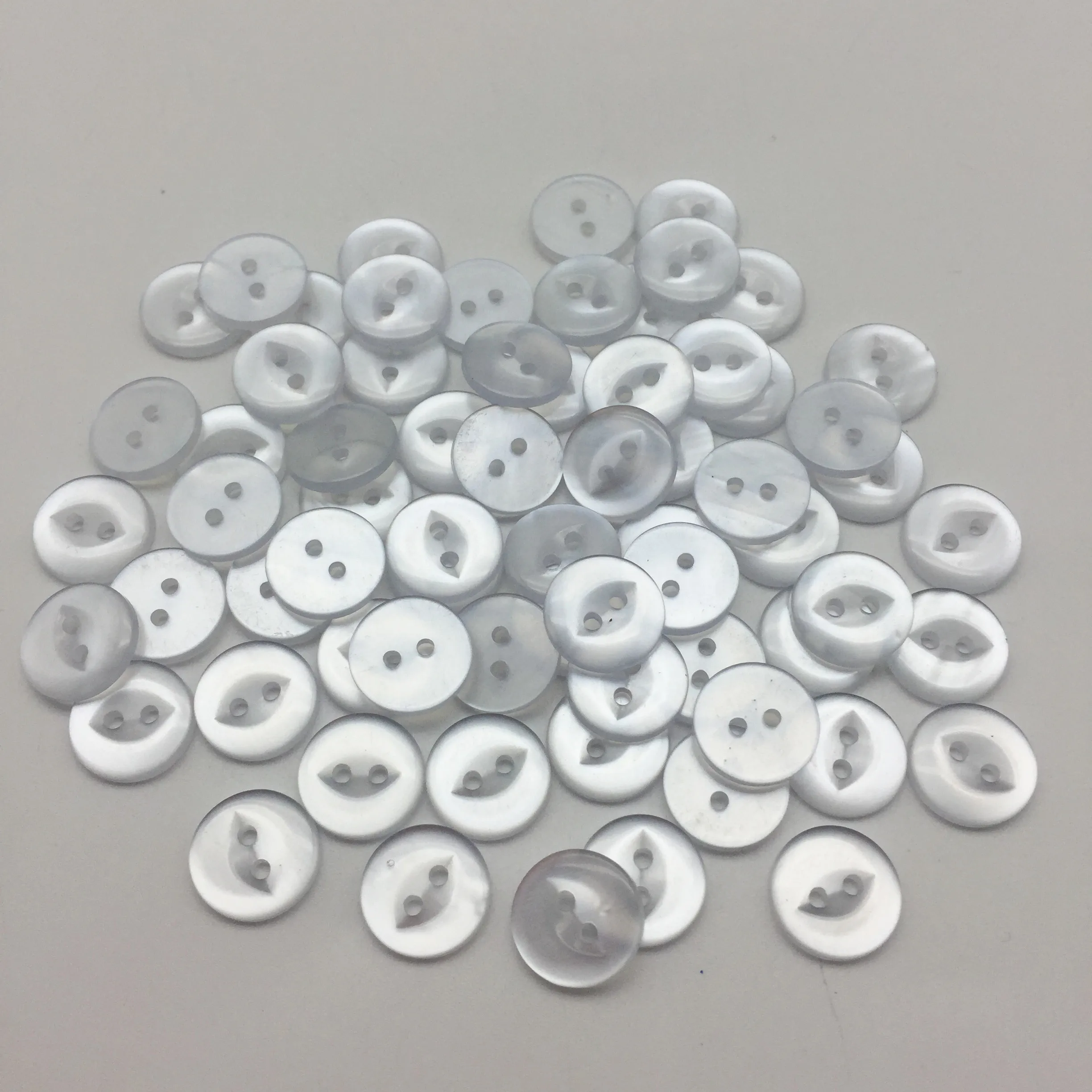 11mm / 18 Lignes,Turquoise,Pack of 10 Button Round Fish Eye Buttons Fast Dispatch & Free Postage 4 Sizes 20+ Colours 11mm / 18 Lignes,Turquoise,Pack of 10 Button Round Fish Eye Buttons Fast Dispatch & Free Postage 4 Sizes 20+ Colours