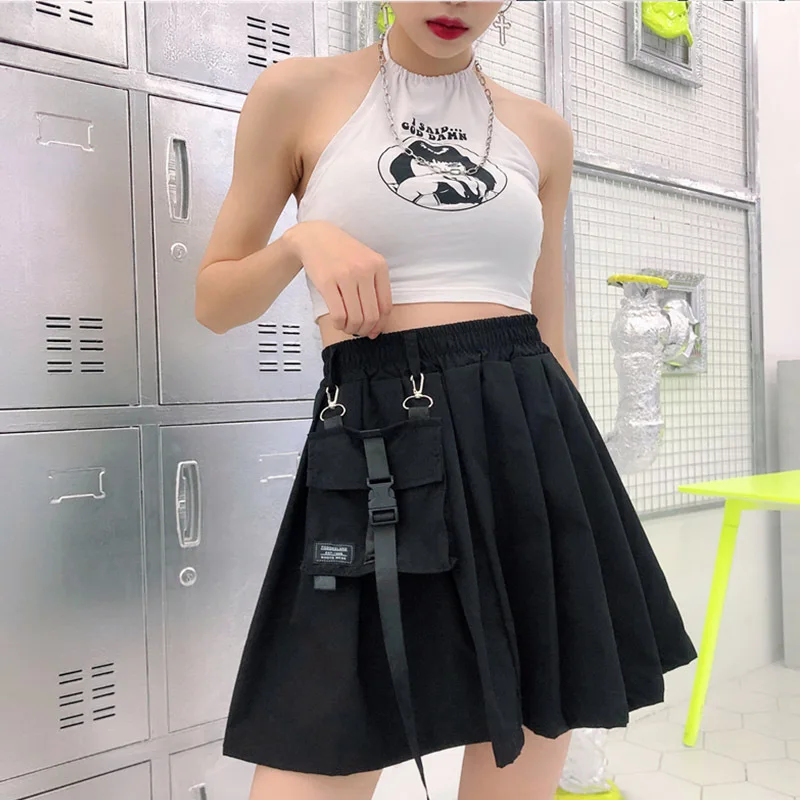 New Womens Skirts Autumn Fashion Short Skirt Female Pleated School Skirt Loose Pocket High Waist Metal Chain Summer Bottoms