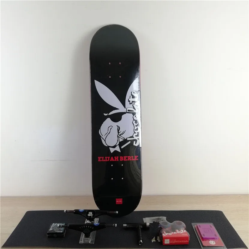 Koop Compleet Skateboard Set Toymachine Skate Decks Vrachtwagens MEISJE Wielen amp; Lagers Plus Hardware Set Riser Pad amp; Installeren Tool