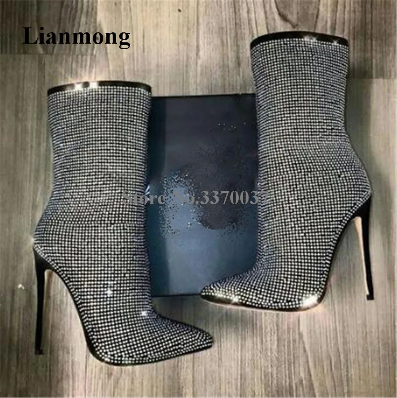 Koop Vrouwen Unieke Stijl Spitse Neus Bling Bling Strass Dunne Hak Korte Laarzen Zwart Beige Crystal Hoge Hak Enkellaars Club schoenen