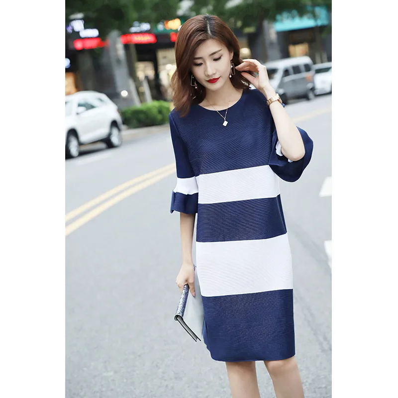 Libero Il Del Dai Colore Rosa Grandi blu Estate Manicotto Pastello Veste Sciolti Colori Navy A Corno Trasporto Miyake Rughe Di Dimensioni Nuove Abito Pieghe Fxn7tnTqRH